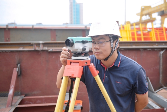 Quality Control Measures for Crane Parts and Assembly